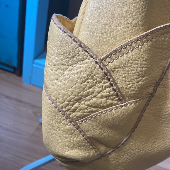 SOLD Lucky Brand Leather Tote Bag Yellow Vintage Pebbled - Picture 4 of 12